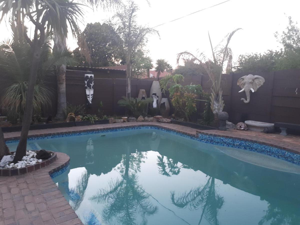 La Casa On Bashee Bed and Breakfast Boksburg Eksteriør billede